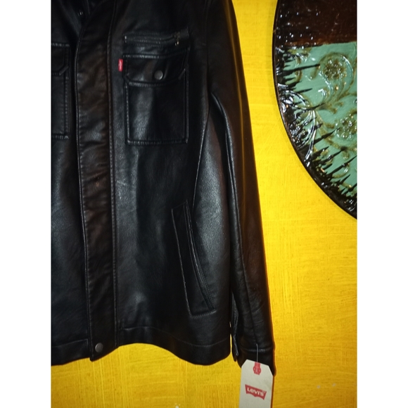 LEVI'S MEN TRUCKER FAUX LEATHER JACKET - Picture 7 of 12